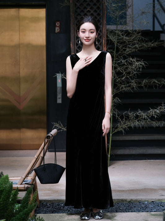 Black velvet double v-neck long skirt